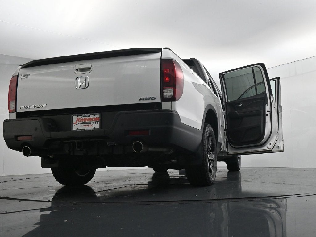 2023 Honda Ridgeline Black Edition