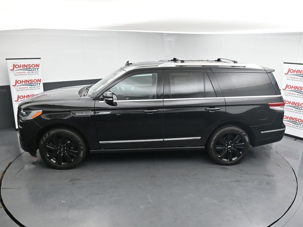 2022 Lincoln Navigator Reserve