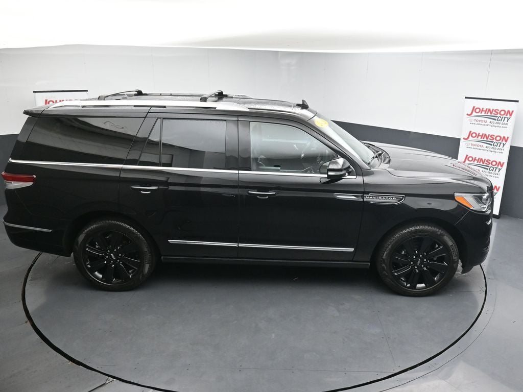 2022 Lincoln Navigator Reserve