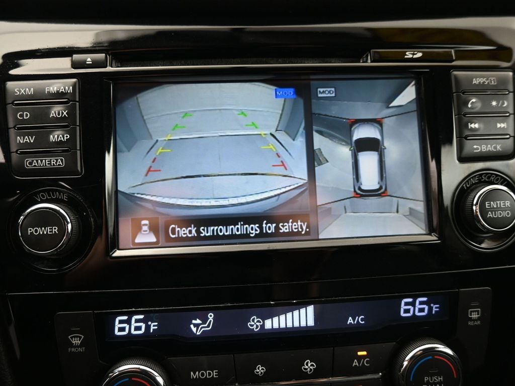 2016 Nissan Rogue SL