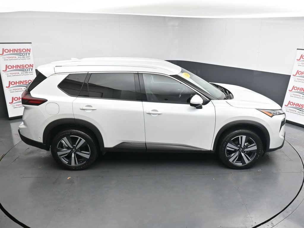 2024 Nissan Rogue SL