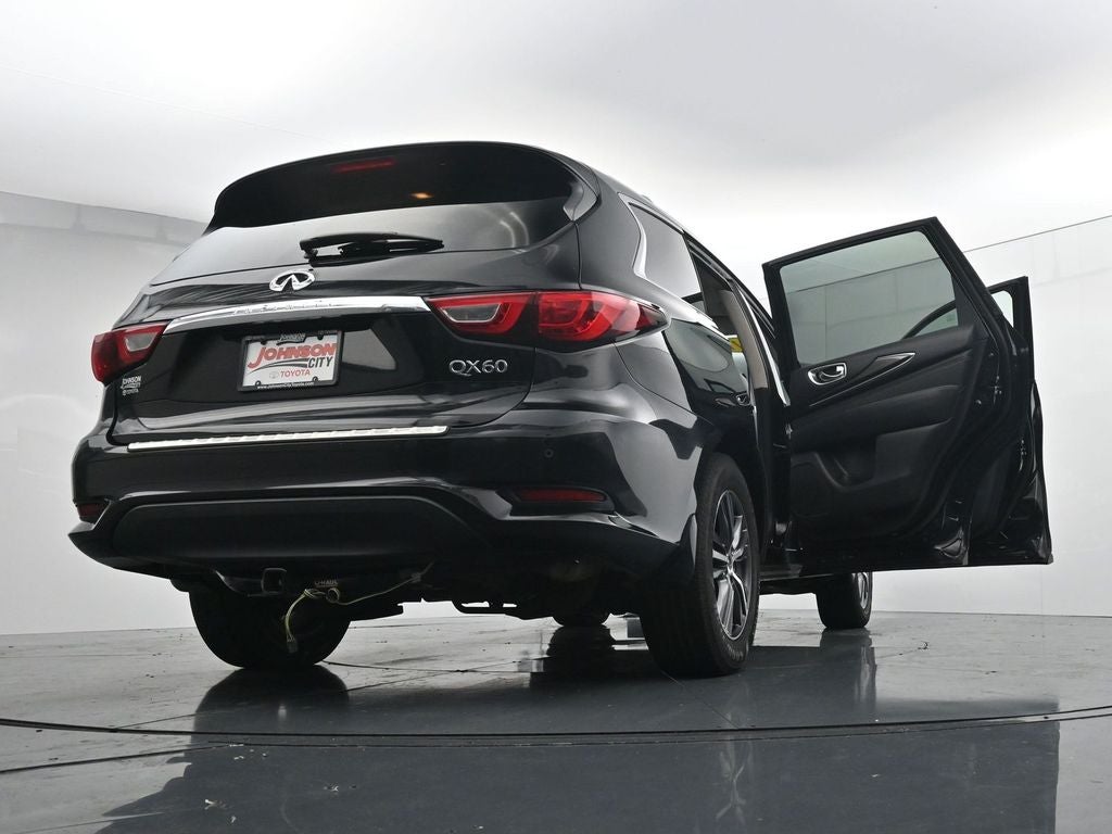 2017 INFINITI QX60 Base