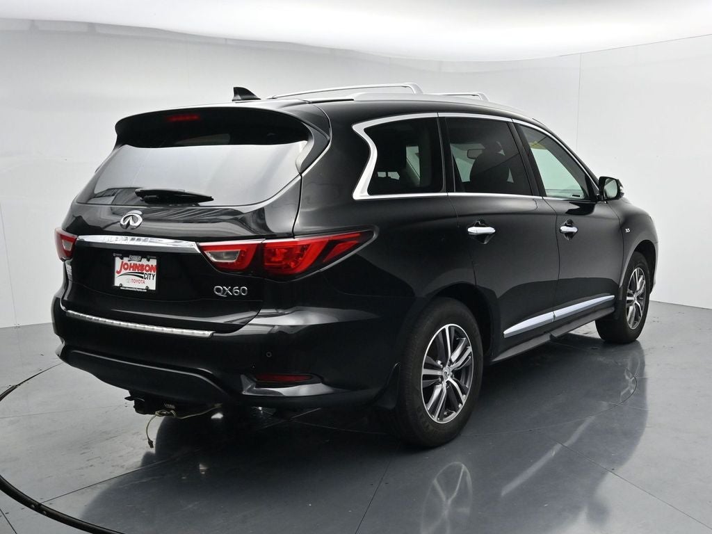 2017 INFINITI QX60 Base
