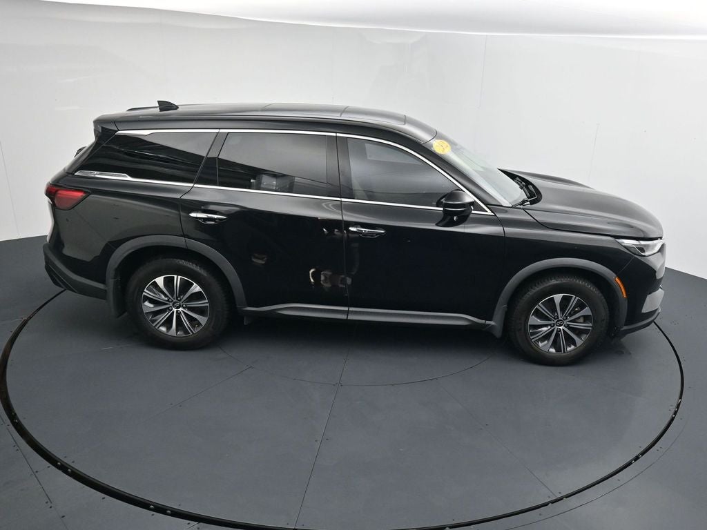 2022 INFINITI QX60 PURE