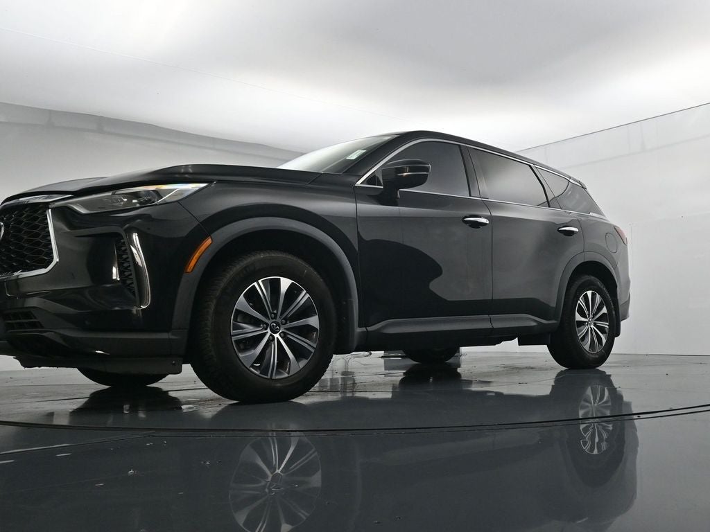 2022 INFINITI QX60 PURE