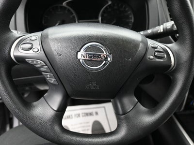 2020 Nissan Pathfinder S