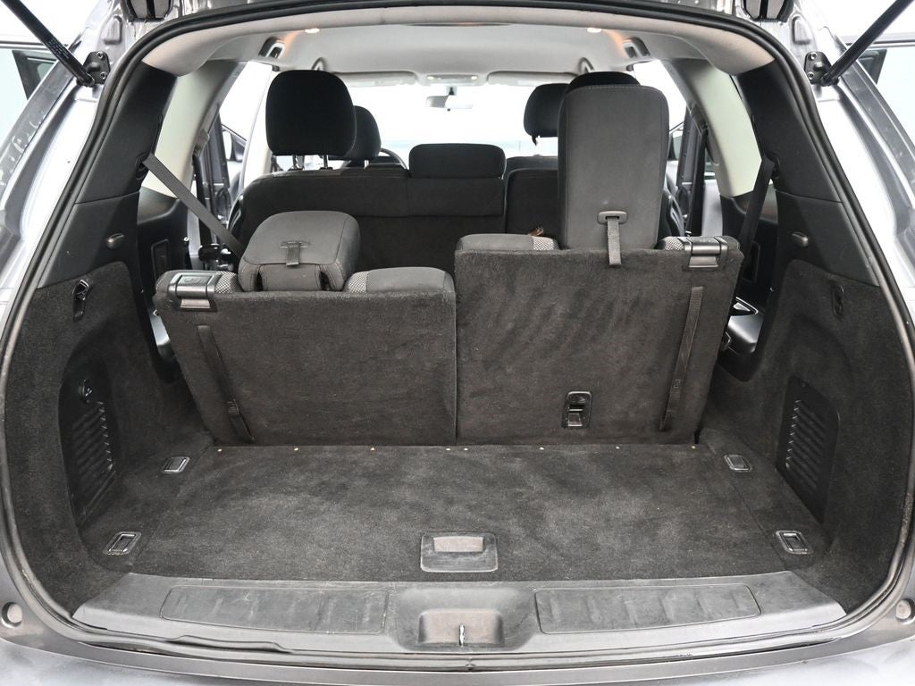 2020 Nissan Pathfinder S