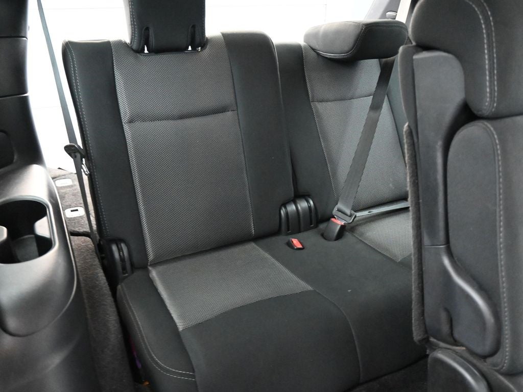 2020 Nissan Pathfinder S