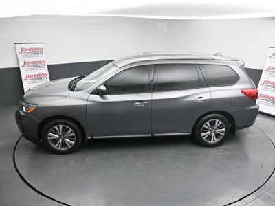 2020 Nissan Pathfinder S