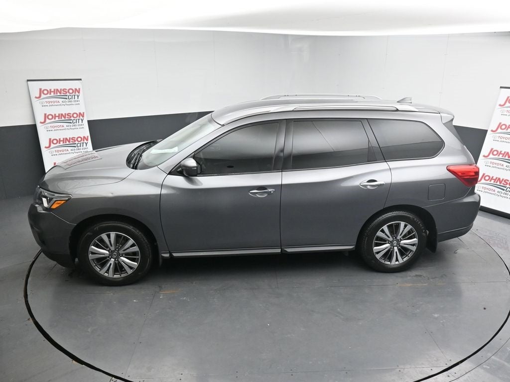 2020 Nissan Pathfinder S