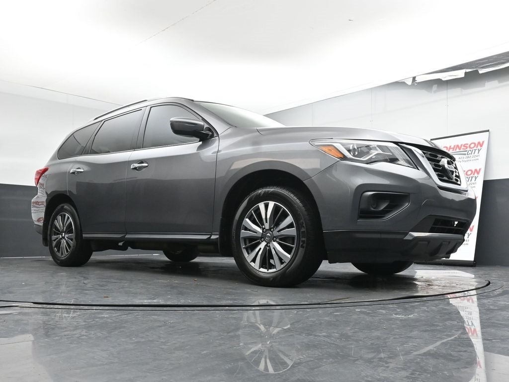 2020 Nissan Pathfinder S