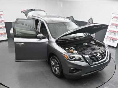 2020 Nissan Pathfinder S