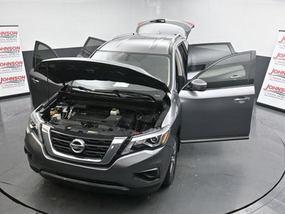 2020 Nissan Pathfinder S