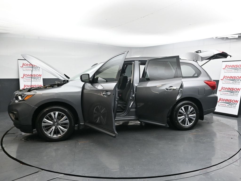 2020 Nissan Pathfinder S