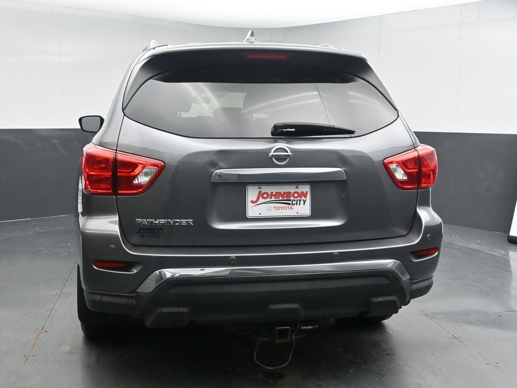 2020 Nissan Pathfinder S