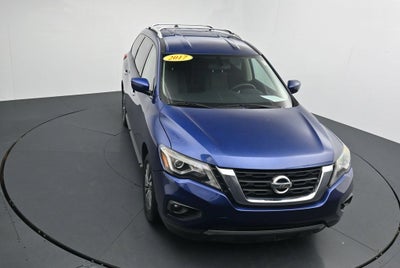 2017 Nissan Pathfinder SV