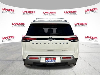 2023 Nissan Pathfinder SL