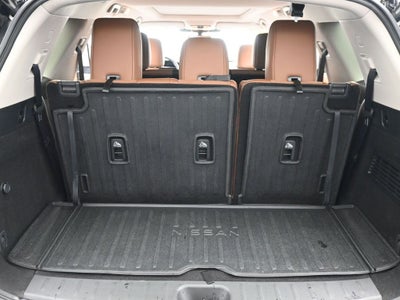 2024 Nissan Pathfinder Platinum