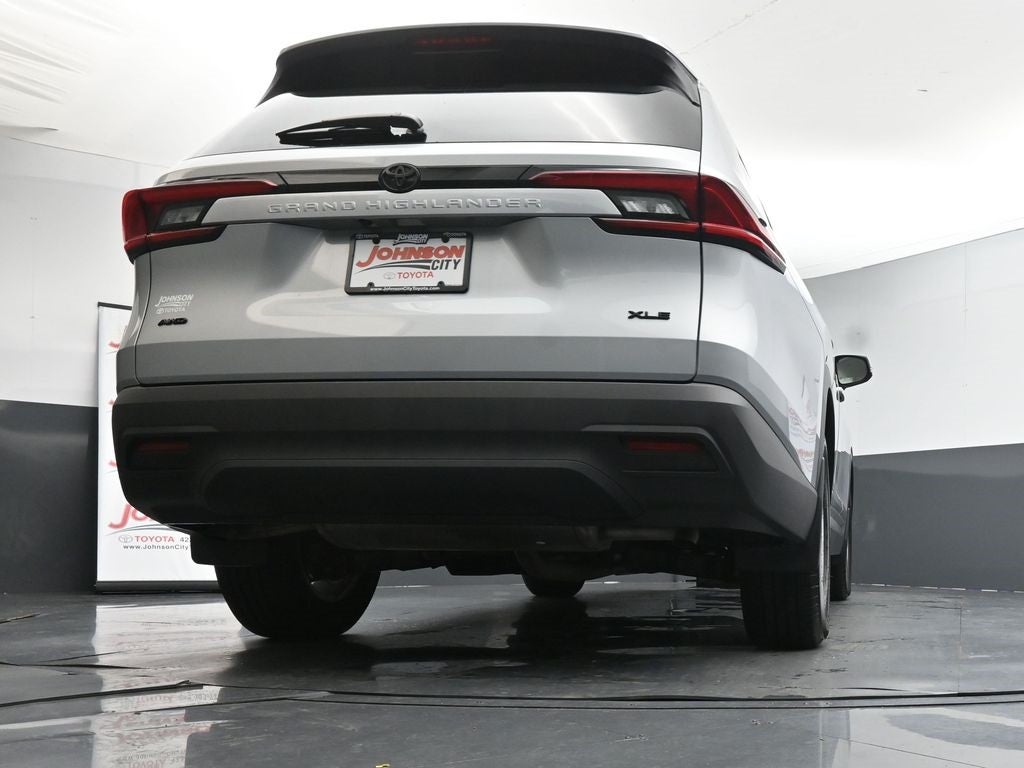 2025 Toyota Grand Highlander XLE