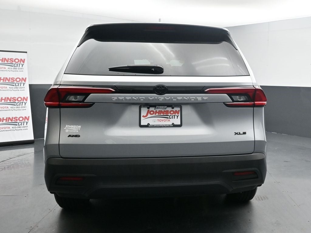 2025 Toyota Grand Highlander XLE