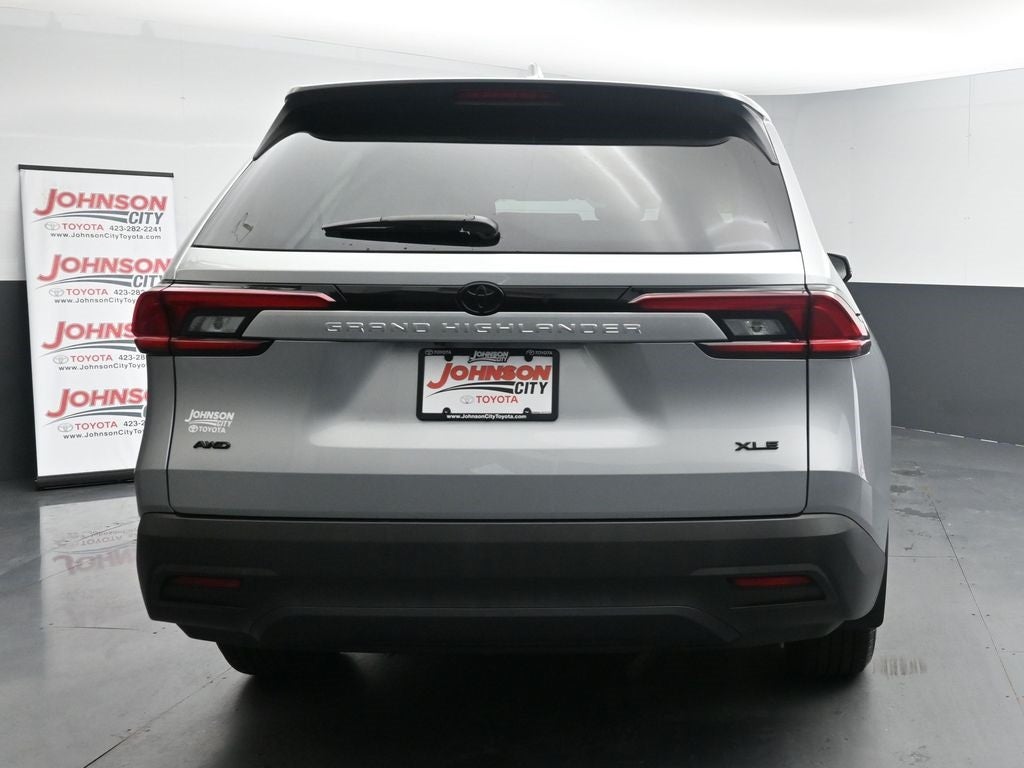 2025 Toyota Grand Highlander XLE