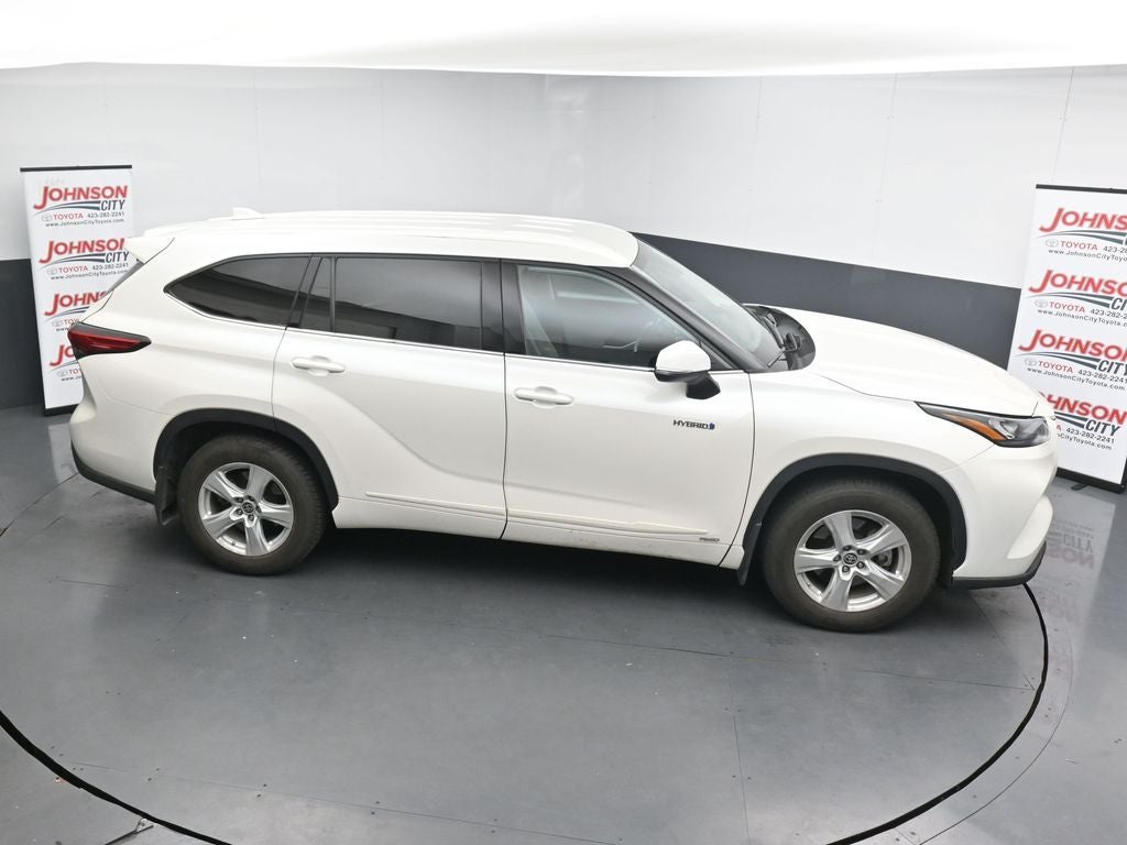 2020 Toyota Highlander LE