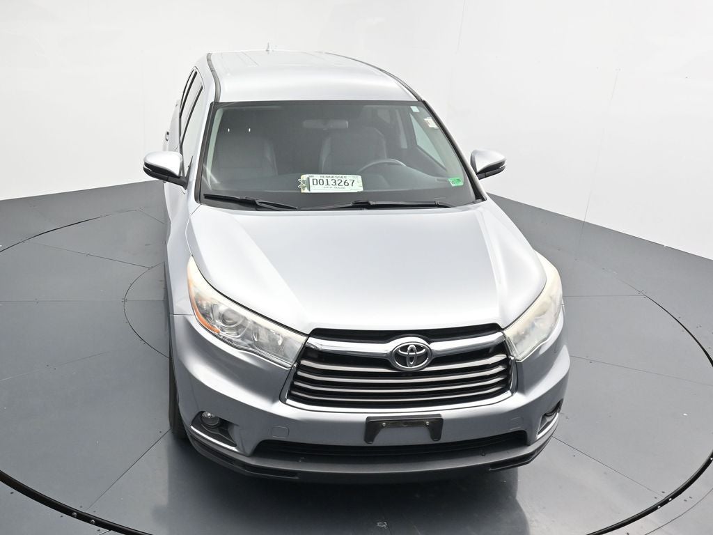 2016 Toyota Highlander LE Plus V6