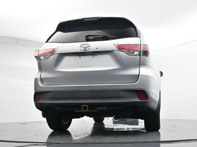 2016 Toyota Highlander LE Plus V6