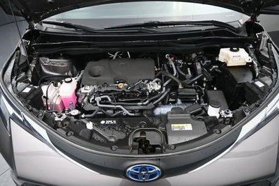 2022 Toyota Sienna LE 8 Passenger