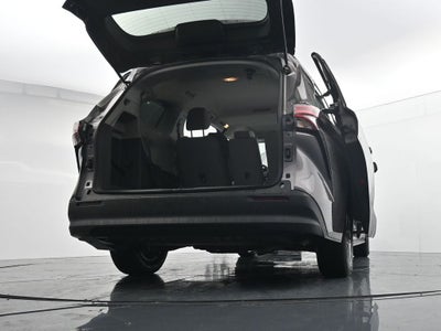 2022 Toyota Sienna LE 8 Passenger