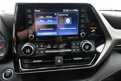 2020 Toyota Highlander LE