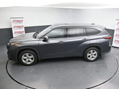 2020 Toyota Highlander LE