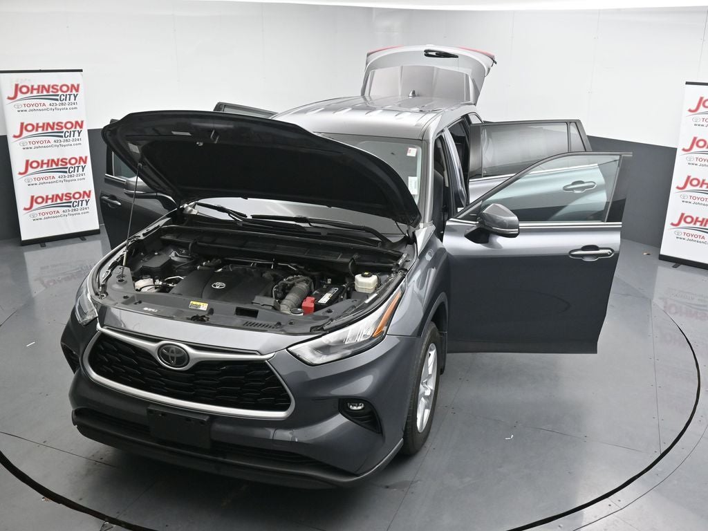 2020 Toyota Highlander LE