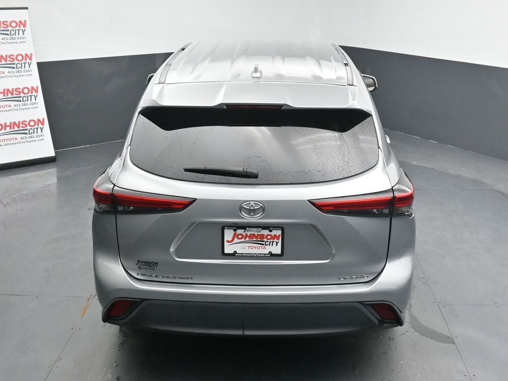 2021 Toyota Highlander LE