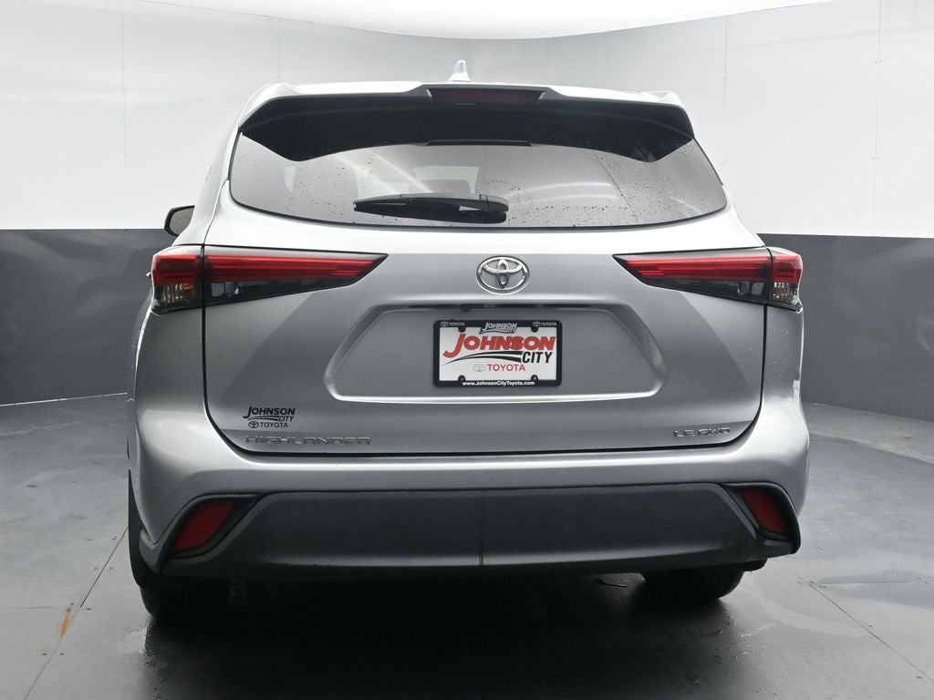 2021 Toyota Highlander LE