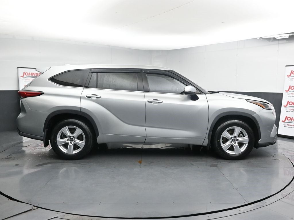 2021 Toyota Highlander LE