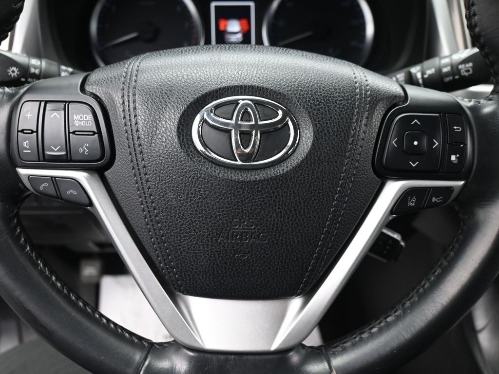 2017 Toyota Highlander LE Plus