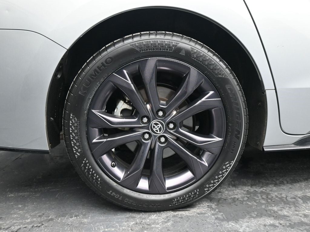 2023 Toyota Sienna XSE 7 Passenger