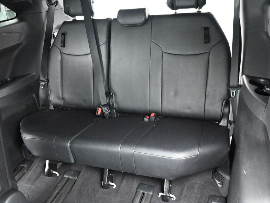 2023 Toyota Sienna XSE 7 Passenger
