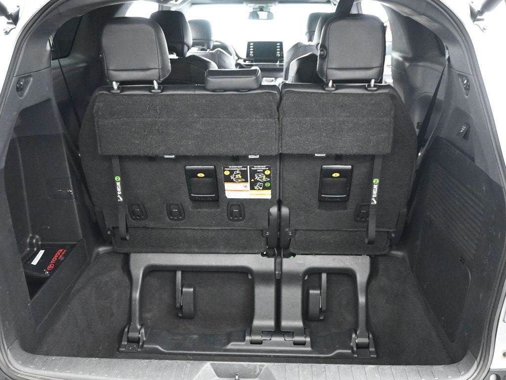 2023 Toyota Sienna XSE 7 Passenger