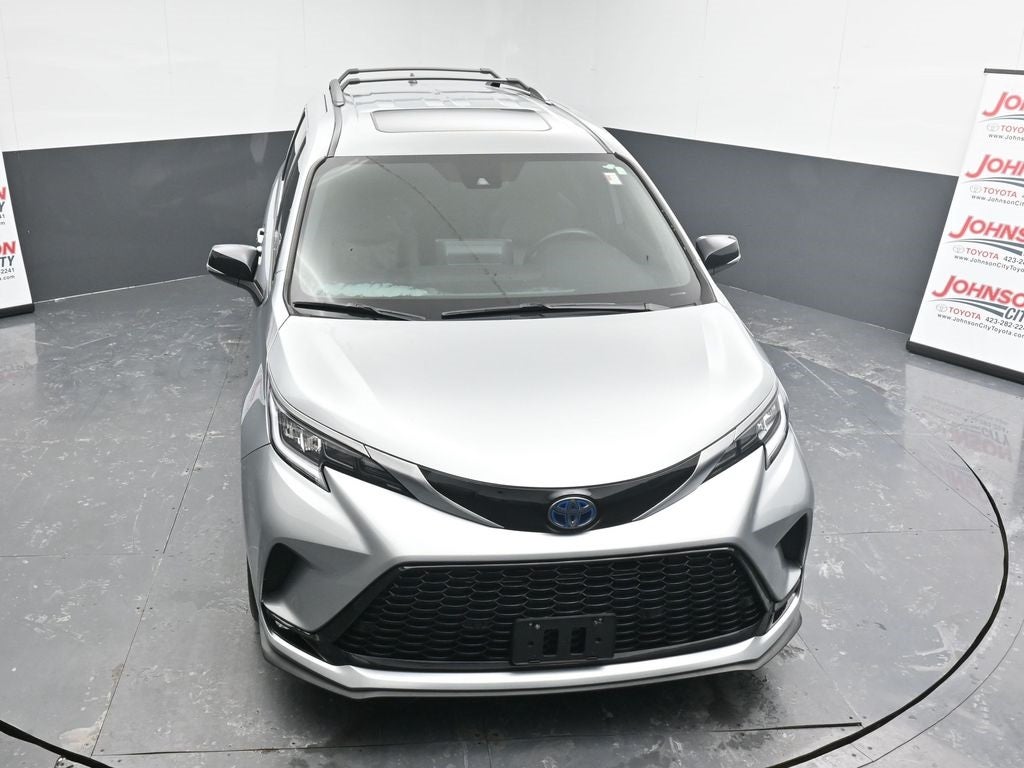 2023 Toyota Sienna XSE 7 Passenger