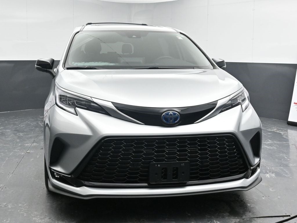 2023 Toyota Sienna XSE 7 Passenger