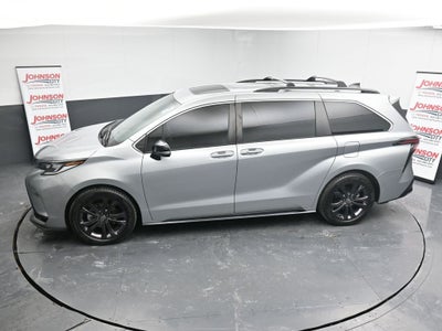 2023 Toyota Sienna XSE 7 Passenger
