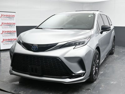 2023 Toyota Sienna XSE 7 Passenger