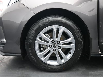 2021 Toyota Sienna XSE 7 Passenger