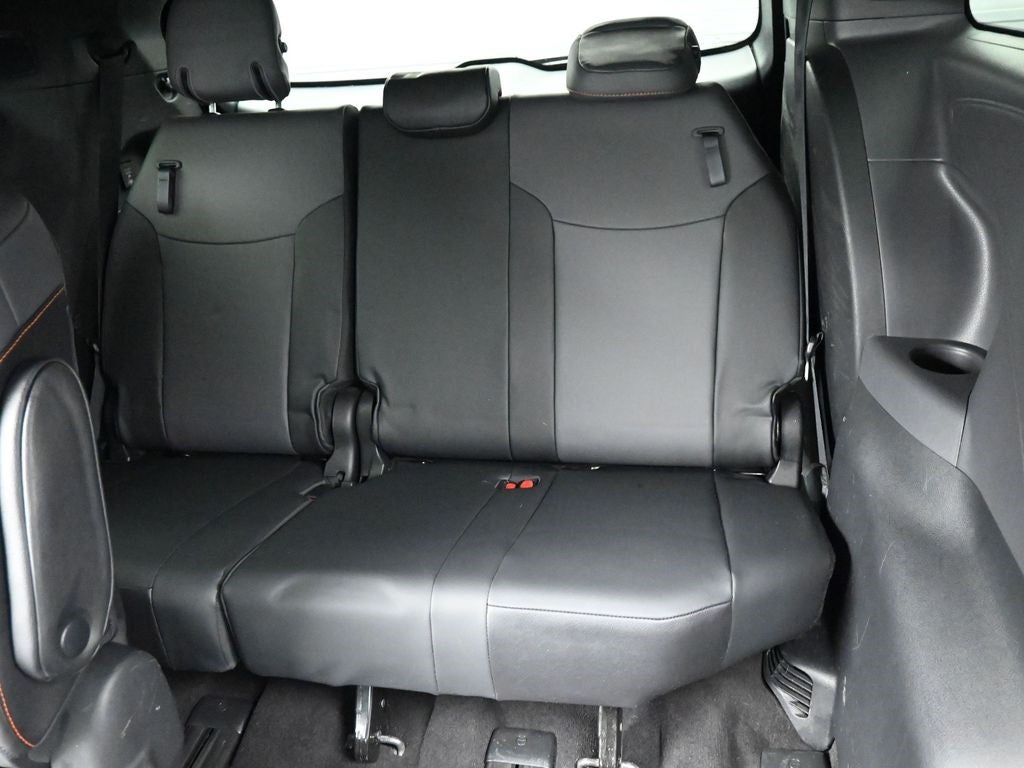 2021 Toyota Sienna XSE 7 Passenger