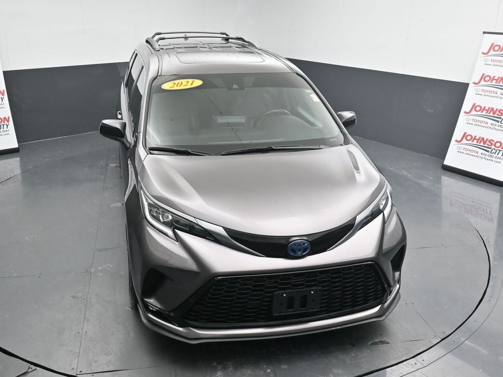2021 Toyota Sienna XSE 7 Passenger