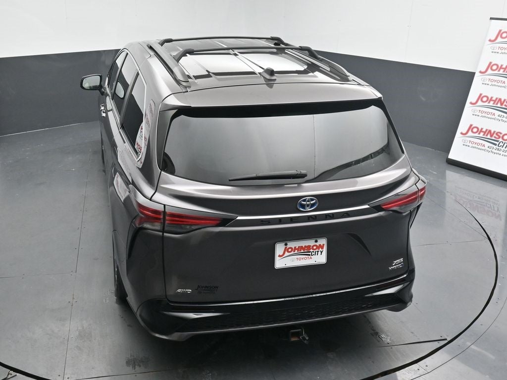 2021 Toyota Sienna XSE 7 Passenger