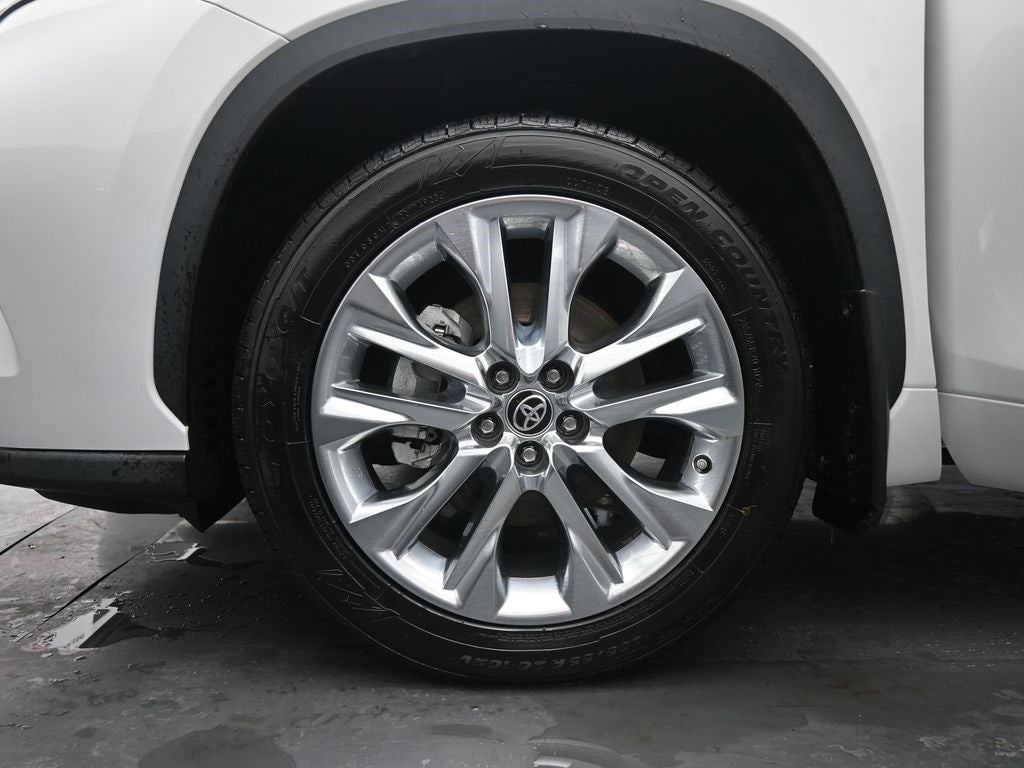 2022 Toyota Highlander Limited