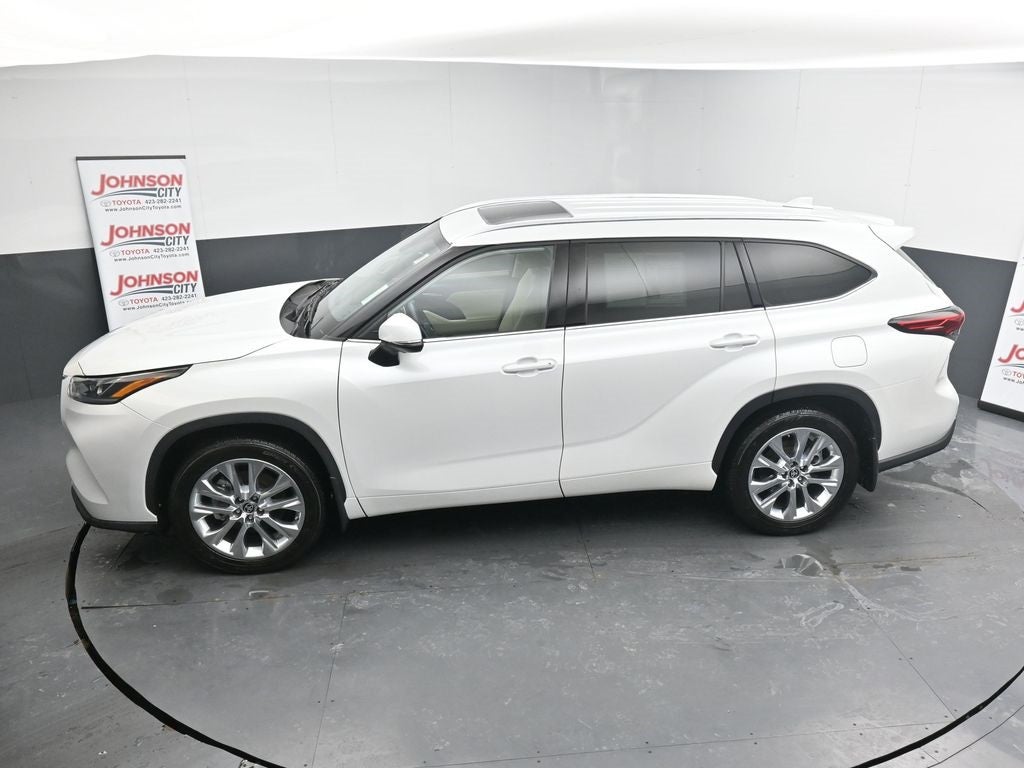 2022 Toyota Highlander Limited